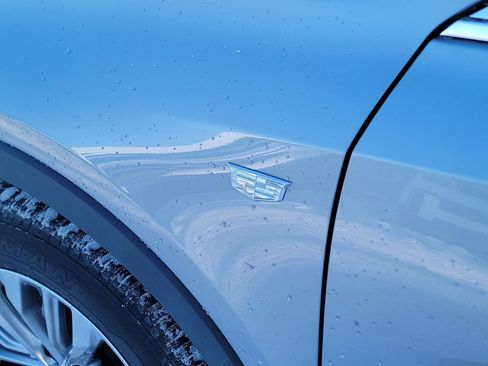 Used 2024 Cadillac XT4 Premium Luxury image 25