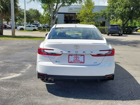 New 2026 Toyota Camry SE w/ Multimedia Upgrade Package FWD image 5