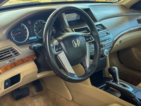 Used 2010 Honda Accord EX-L image 15