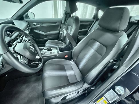 Certified 2025 Honda Civic Sport image 17