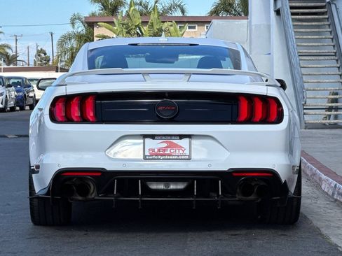 Used 2023 Ford Mustang GT Premium w/ Equipment Group 401A RWD image 5