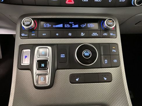 Used 2023 Hyundai Palisade SEL FWD image 22