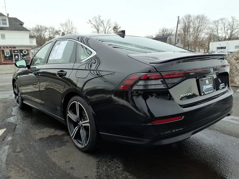 Used 2024 Honda Accord Sport image 5