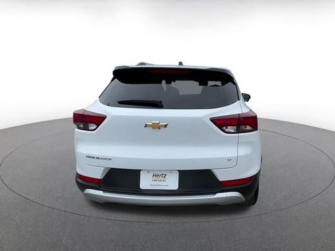 Used 2025 Chevrolet TrailBlazer LT image 12