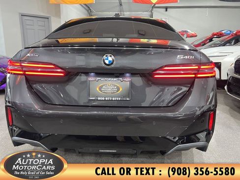 Used 2024 BMW 540i xDrive w/ Premium Package AWD/4WD image 56