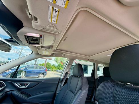 Used 2023 Subaru Forester Premium AWD/4WD image 31