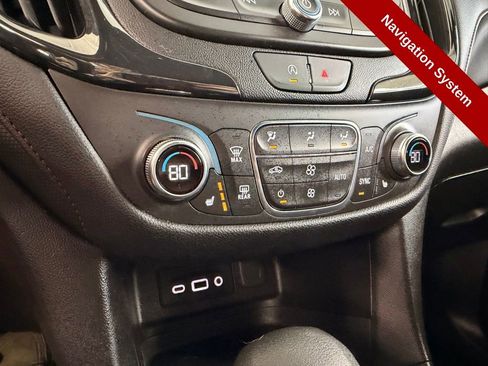 Used 2022 Chevrolet Equinox RS image 26