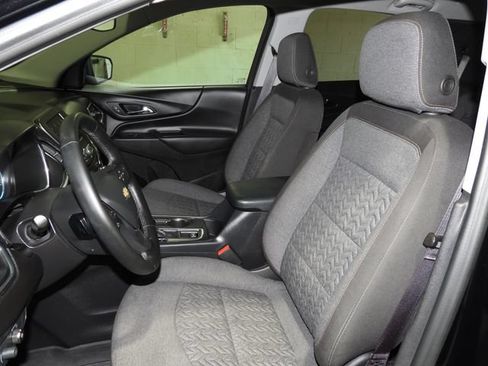 Used 2024 Chevrolet Equinox LT w/ LPO, Floor Liner Package FWD image 24