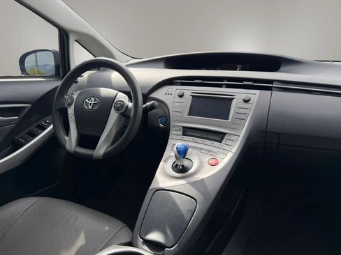 Used 2014 Toyota Prius Two FWD image 25