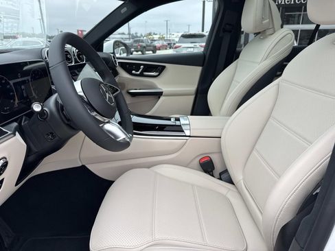 New 2026 Mercedes-Benz GLC 300 GLC 300 image 9
