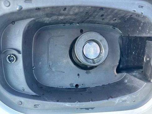 Used 2020 Cadillac XT4 Sport w/ Driver Awareness Package AWD/4WD image 14