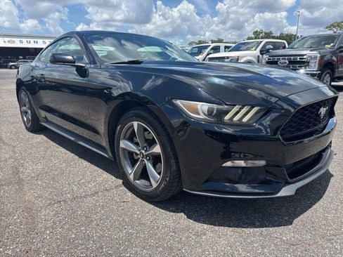 Used 2016 Ford Mustang Coupe w/ Equipment Group 051A RWD image 4