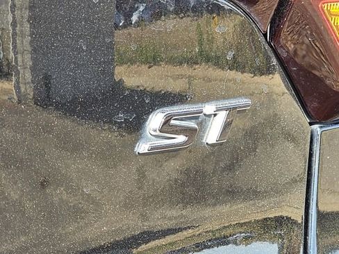 Used 2023 Buick Encore GX Select w/ Sport Touring Package image 32