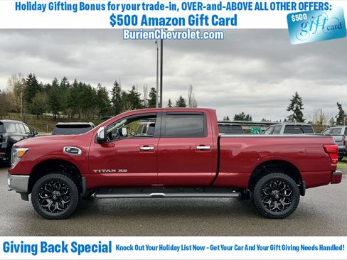 Used 2016 Nissan Titan SL image 2