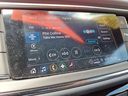 Used 2023 Buick Enclave Essence FWD image 29