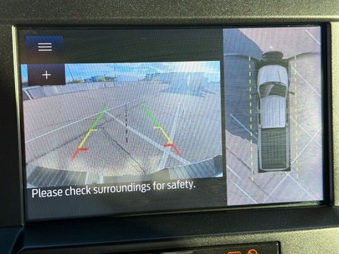 Used 2021 Ford F350 Platinum w/ FX4 Off-Road Package AWD/4WD image 28