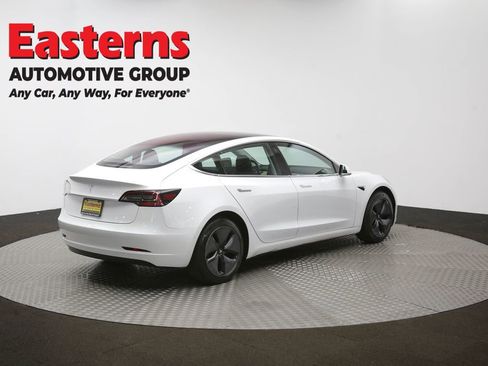 Used 2019 Tesla Model 3 Standard Range image 37