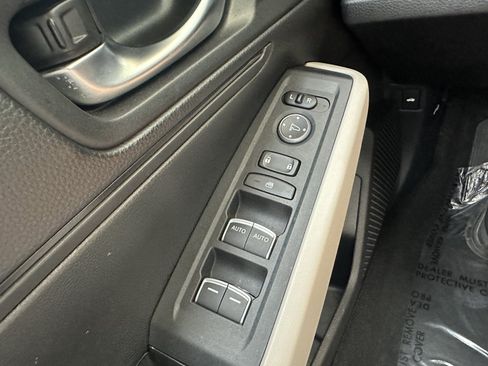 Used 2024 Honda Accord LX image 30