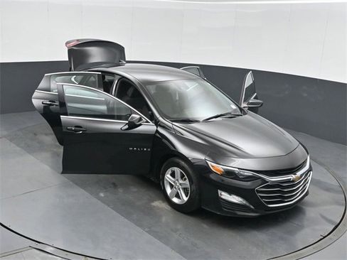 Used 2024 Chevrolet Malibu LT image 50
