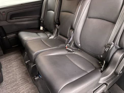 Used 2025 Honda Odyssey EX-L image 11