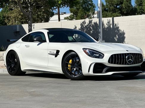 Used 2019 Mercedes-Benz AMG GT R image 2