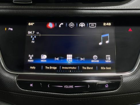 Used 2018 Cadillac XT5 Luxury w/ Driver Awareness Package image 26