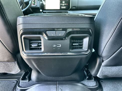 Certified 2023 GMC Sierra 1500 AT4 w/ AT4 Premium Package AWD/4WD image 22