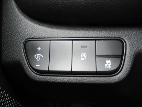 Used 2024 Kia Seltos S FWD image 20