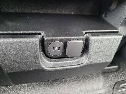 New 2026 Ford F250 XL w/ XL Chrome Package image 8