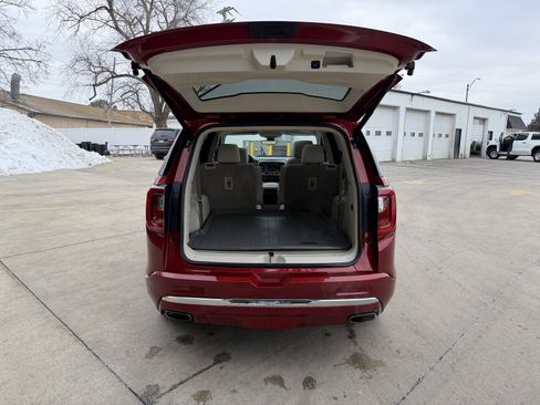 Used 2023 GMC Acadia Denali w/ Denali Ultimate Package image 33