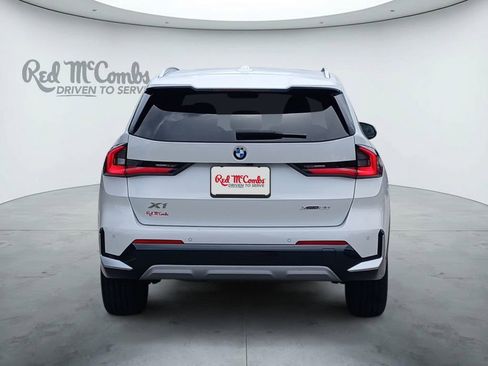 Used 2025 BMW X1 xDrive28i AWD/4WD image 4