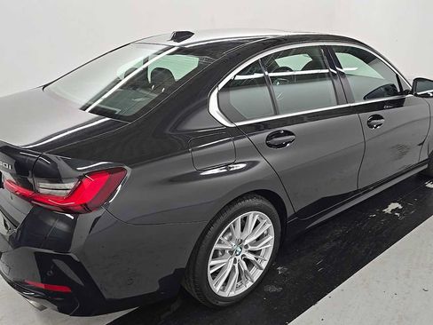 Used 2024 BMW 330i xDrive Sedan w/ Convenience Package AWD/4WD image 4