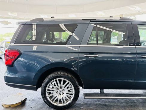 Used 2022 Ford Expedition Max Limited AWD/4WD image 4