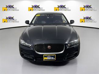 Used 2017 Jaguar XE Prestige video 2