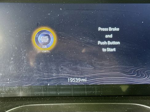 Used 2023 Jeep Grand Cherokee Limited image 19