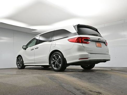 Used 2023 Honda Odyssey Elite image 38