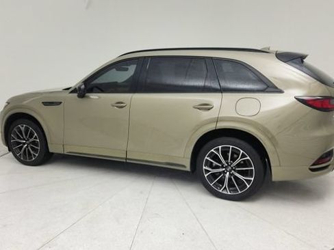 Used 2025 MAZDA CX-70 3.3 Turbo S w/ Premium Plus AWD/4WD image 3