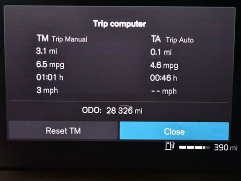 Used 2022 Volvo XC60 B5 Momentum w/ Protection Package Premier image 43