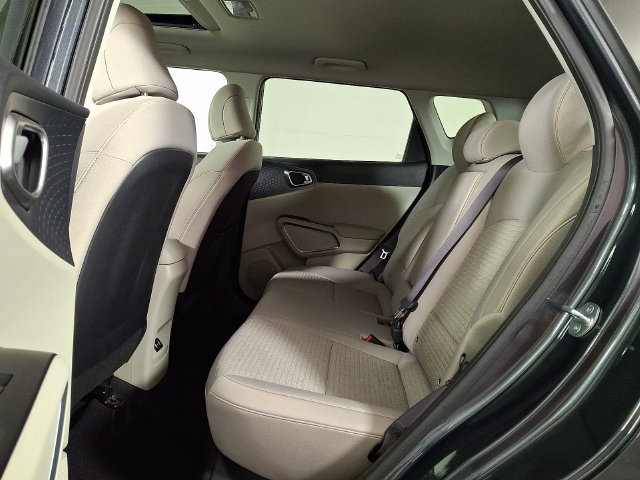 Used 2023 Kia Soul EX FWD image 13