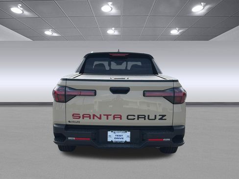 Used 2022 Hyundai Santa Cruz SEL w/ Activity Package FWD image 8