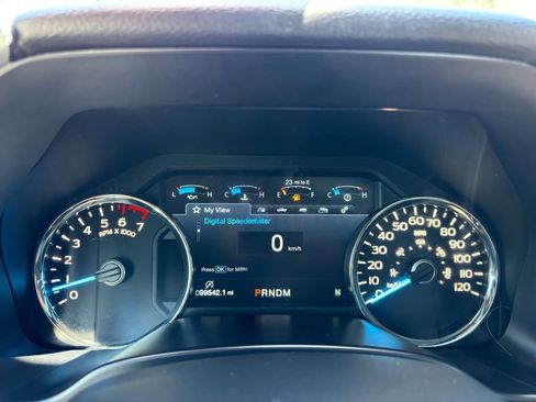 Used 2019 Ford F150 Lariat w/ Equipment Group 502A Luxury AWD/4WD image 30