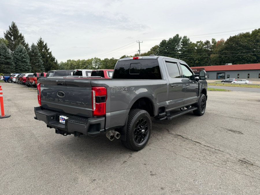 Used 2024 Ford F350 Lariat w/ Black Appearance Package AWD/4WD image 7