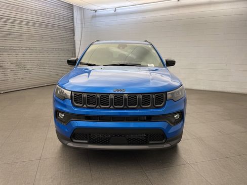 New 2026 Jeep Compass Latitude image 6