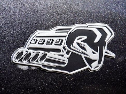 New 2026 RAM 1500 Laramie AWD/4WD image 11