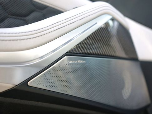 Used 2022 BMW X5 M Competition w/ Ultimate Package image 14