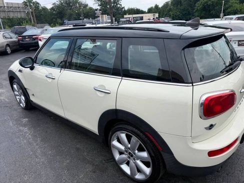 Used 2017 MINI Cooper Clubman ALL4 AWD/4WD image 6