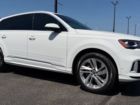 Used 2021 Audi Q7 2.0T Premium w/ Convenience Package AWD/4WD image 10