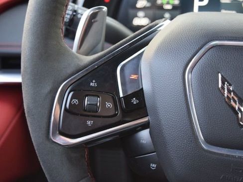 Used 2024 Chevrolet Corvette Stingray Preferred Cpe w/ 2LT image 33