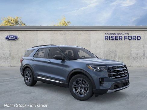 New 2025 Ford Explorer Active w/ Active Comfort Package AWD/4WD image 7