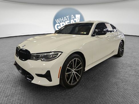 Used 2022 BMW 330i xDrive Sedan w/ Convenience Package AWD/4WD image 8